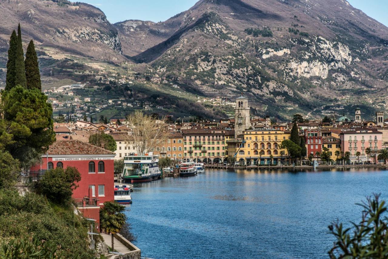 Appartamenti Leon D'Oro Riva del Garda Exterior photo