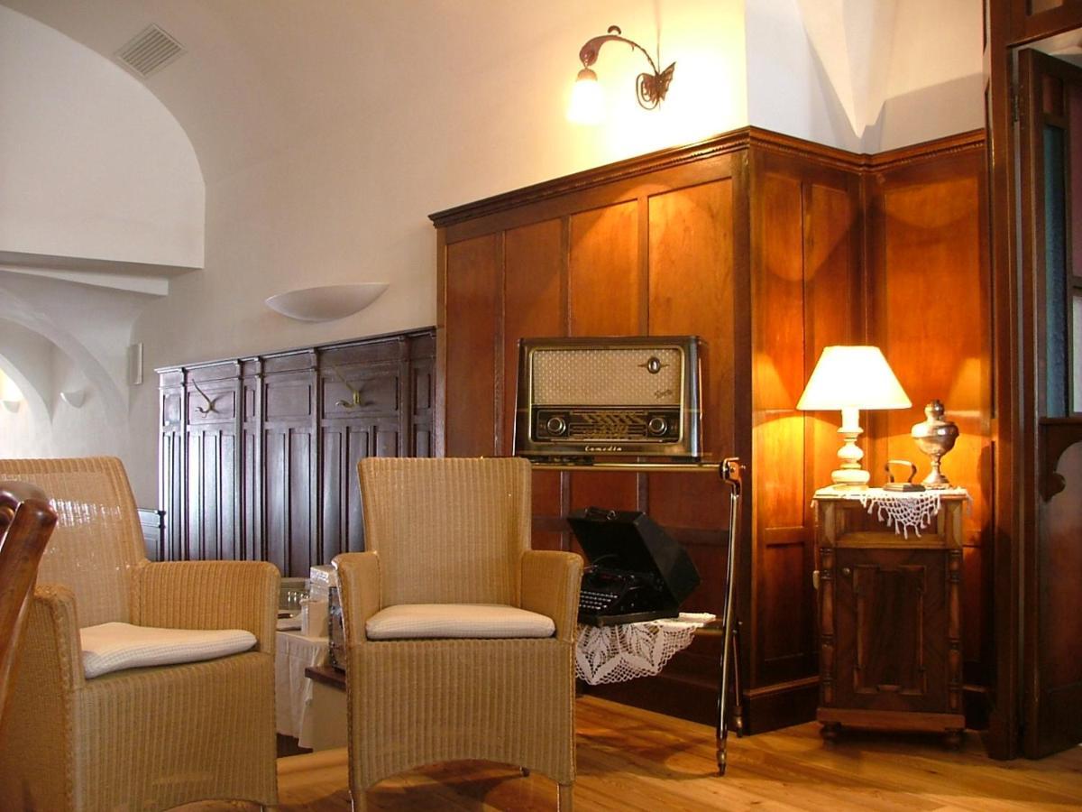 Appartamenti Leon D'Oro Riva del Garda Exterior photo
